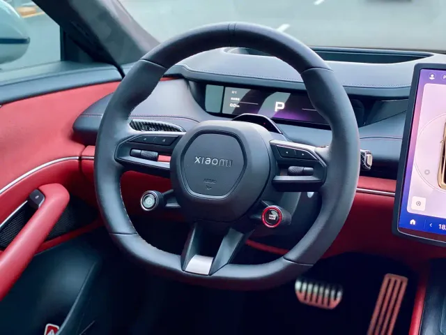 Xiaomi SU7 — Фото автомобиля 15
