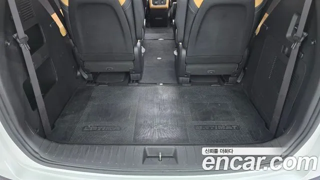 Kia Canival Carnival 4 поколение Бензин 9 мест Signature — Фото автомобиля 16