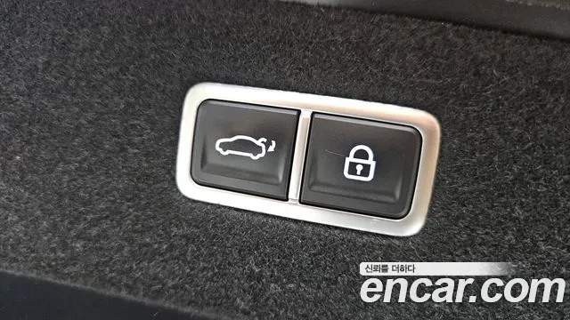 Genesis G90 Бензин 3.5 турбо AWD — Фото автомобиля 20