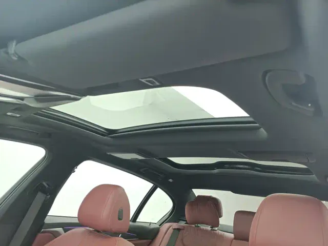 BMW 5 Series — Фото автомобиля 6