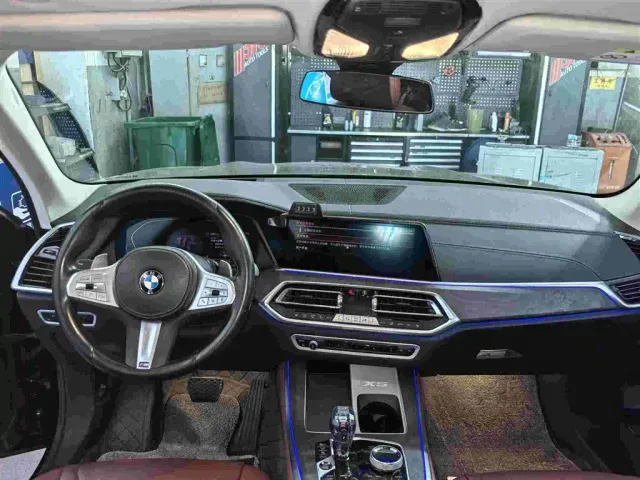 BMW X5 — Фото автомобиля 9