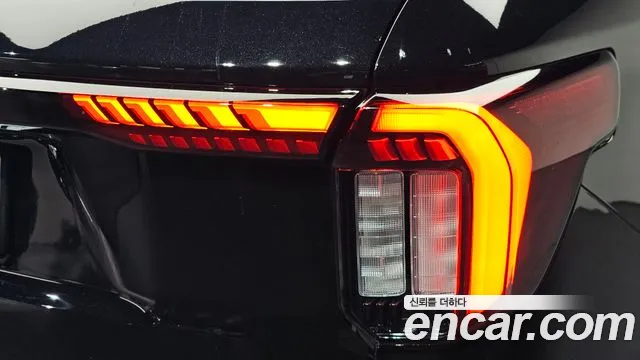 Ford Explorer 6th Gen — Фото автомобиля 8