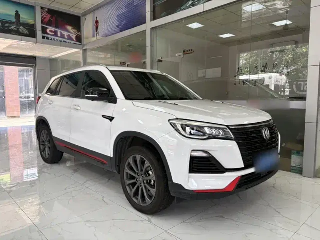 Changan CS75 — Фото автомобиля 20