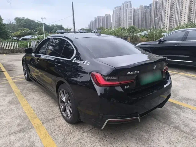 BMW i3 — Фото автомобиля 4