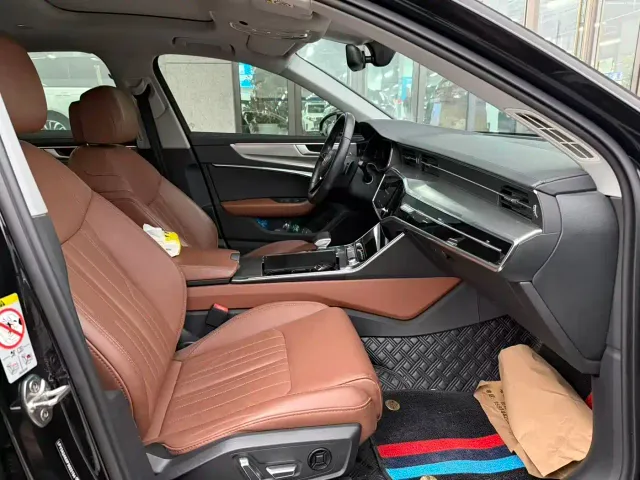Audi A6L — Фото автомобиля 8