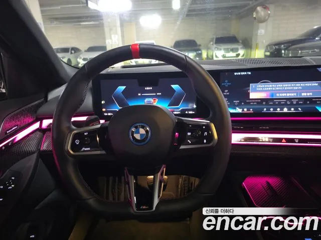 BMW i5 — Фото автомобиля 12