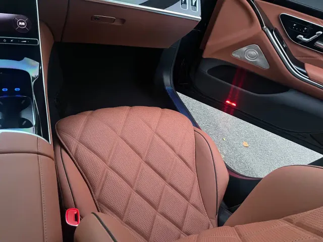 Mercedes-Benz Maybach S-Class — Фото автомобиля 30