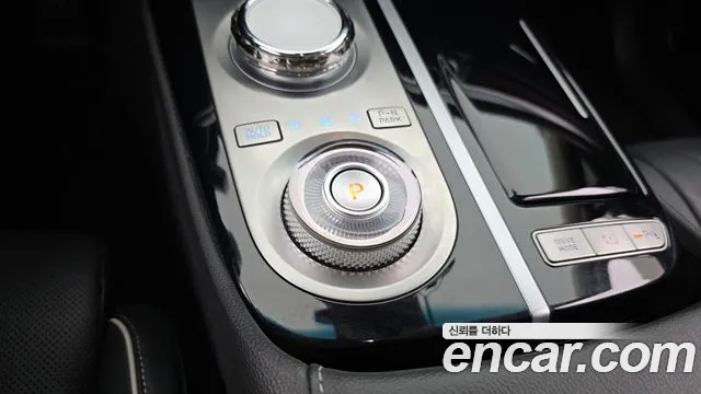 Genesis G80 RG3 — Фото автомобиля 9