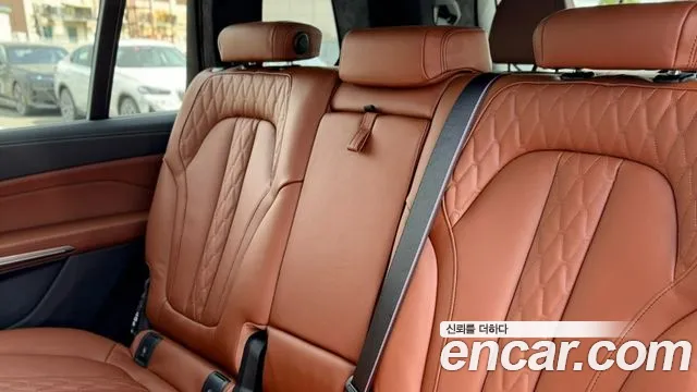 BMW X7 G07 — Фото автомобиля 9