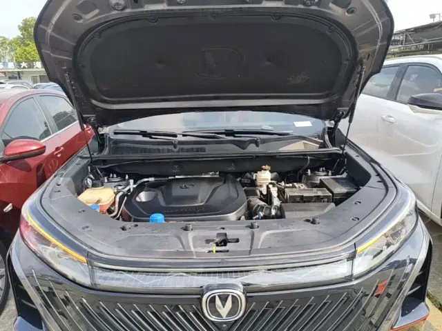 Changan CS75 Plus — Фото автомобиля 19