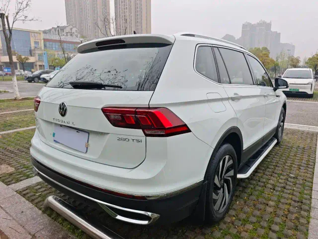 Volkswagen Tiguan L 2023 280TSI 2WD Trend Limited Edition — Фото автомобиля 3