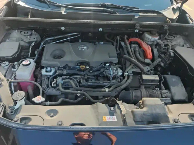Toyota Wildlander — Фото автомобиля 10