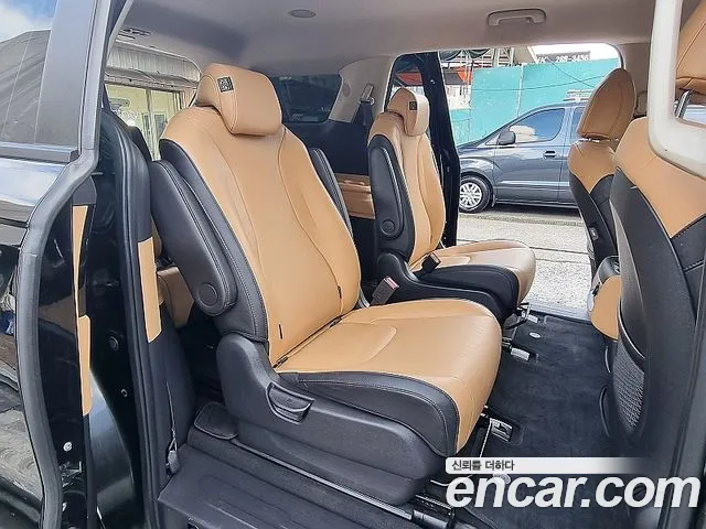 Kia Canival Carnival 4 поколение Дизель 9 мест Prestige — Фото автомобиля 10