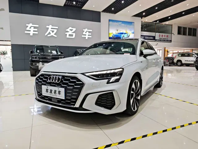 Фотография автомобиля — Audi A3