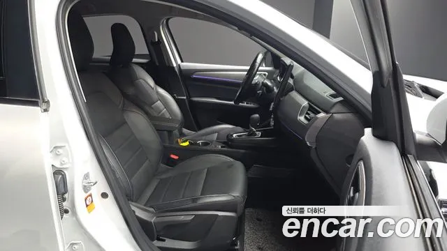 Renault Korea XM3 — Фото автомобиля 16