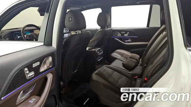 Mercedes-Benz GLS-Class — Фото автомобиля 11