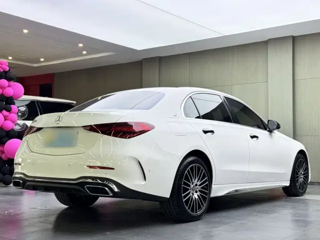 Mercedes-Benz C-Class — Фото автомобиля 5