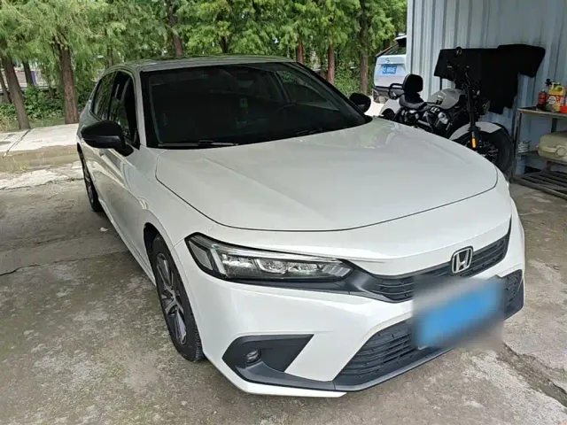 Honda Civic — Фото автомобиля 3