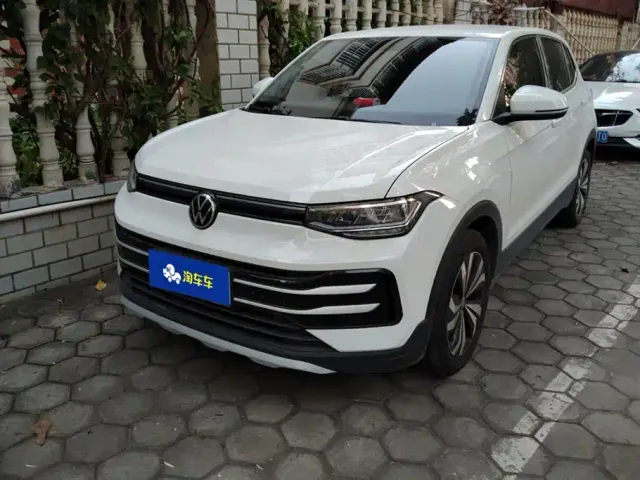 Фотография автомобиля — Volkswagen Tharu