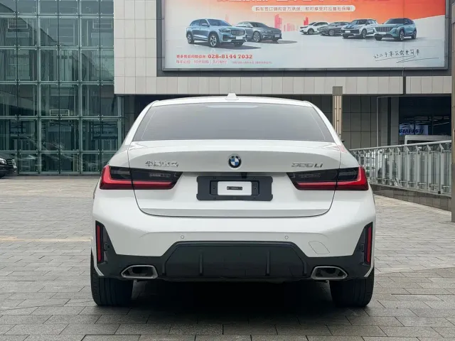 BMW 3 Series — Фото автомобиля 14