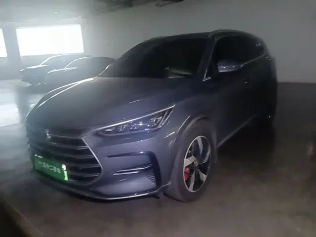 Фотография автомобиля — BYD Tang