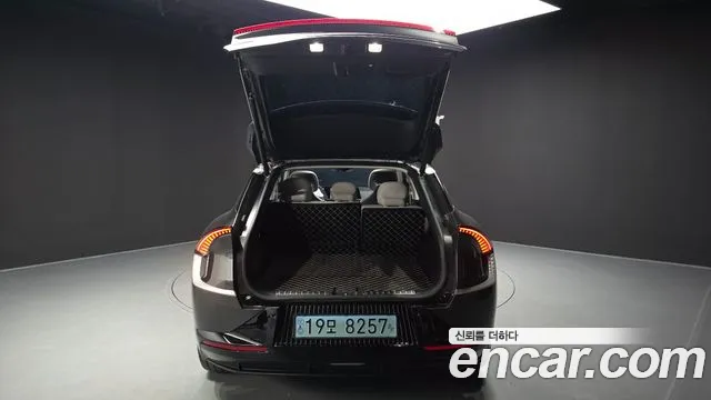 Kia EV6 — Фото автомобиля 17