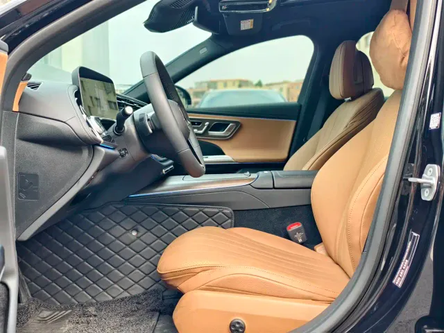 Mercedes-Benz E-Class — Фото автомобиля 26