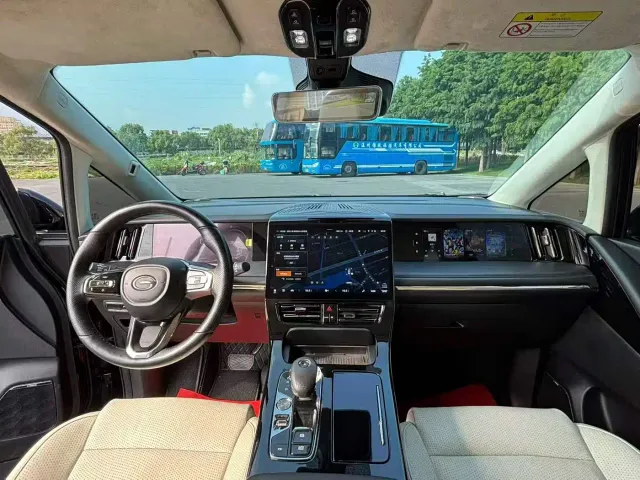 GAC Trumpchi E9 — Фото автомобиля 6