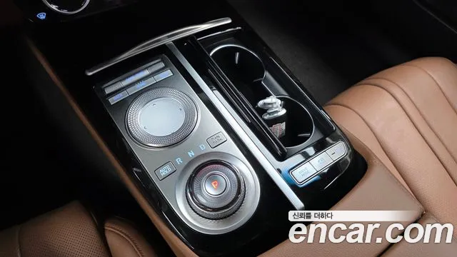 Genesis G80 Бензин 3.5 турбо AWD — Фото автомобиля 9