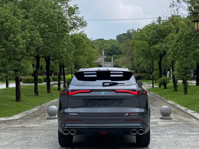Changan Z6 — Фото автомобиля 21