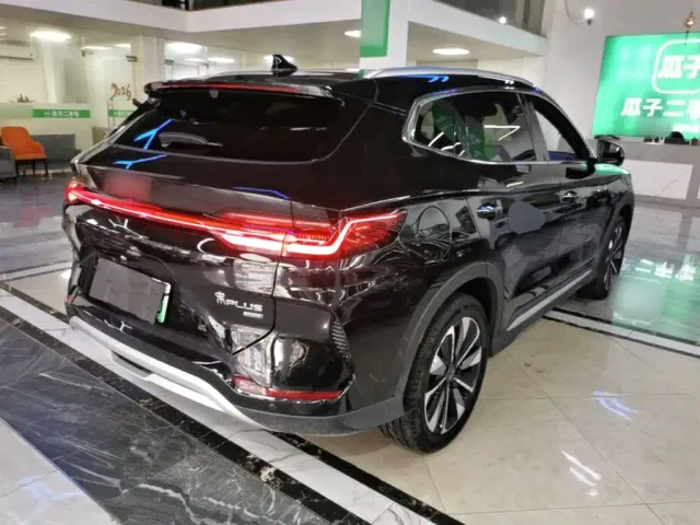 BYD Song PLUS — Фото автомобиля 6