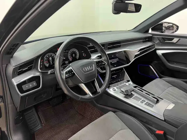 Audi A6L — Фото автомобиля 13