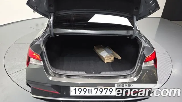 Hyundai Avante CN7 — Фото автомобиля 26
