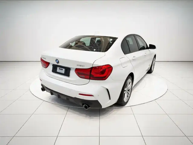 BMW 1 Series — Фото автомобиля 4