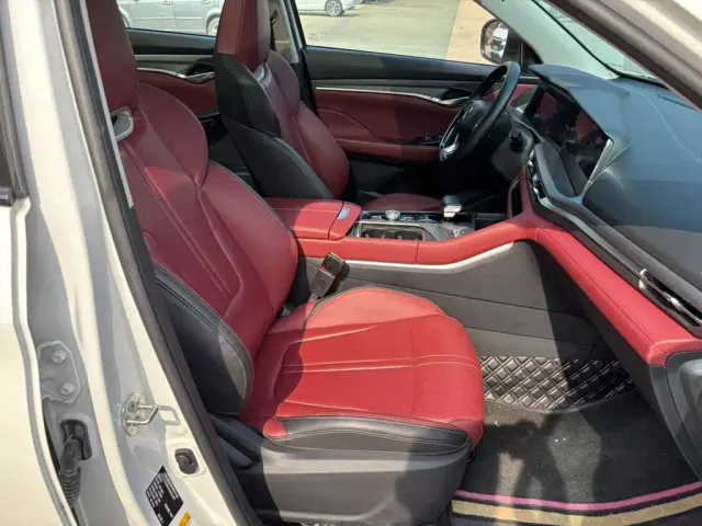 Changan CS75 Plus — Фото автомобиля 24