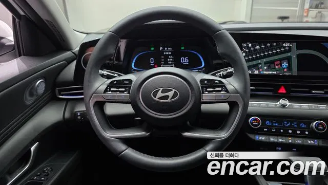 Hyundai Avante CN7 — Фото автомобиля 20