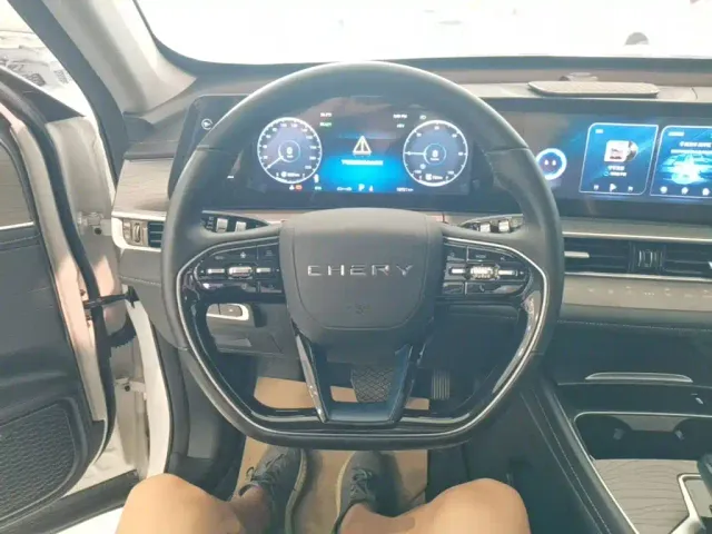 Chery Tiggo 8 PRO EV — Фото автомобиля 10