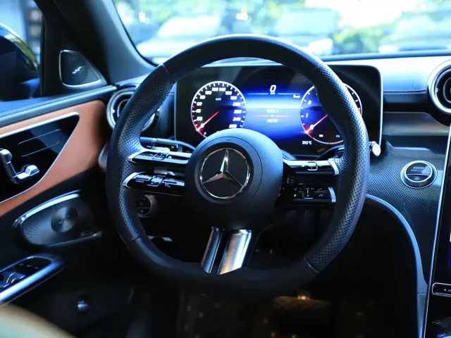 Mercedes-Benz C-Class — Фото автомобиля 18