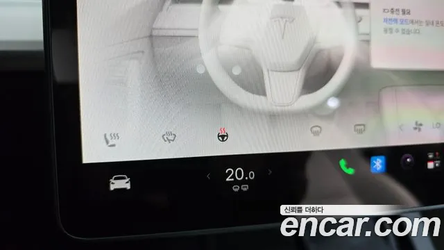 Tesla Model Y — Фото автомобиля 24