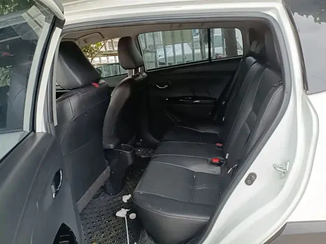 Toyota YARiS L Zhi Xuan — Фото автомобиля 16