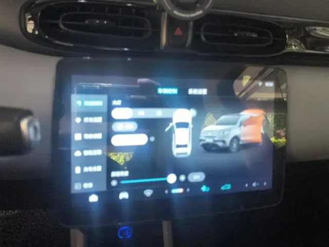 Leapmotor Leapmotor T03 2023 310 Sharing Edition — Фото автомобиля 13
