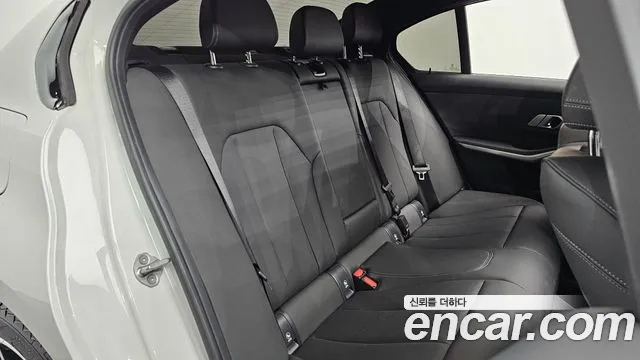 BMW 3 Series G20 — Фото автомобиля 11