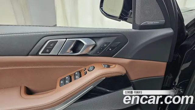 BMW X5 xDrive 40i M Sport — Фото автомобиля 26