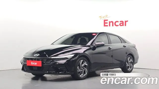 Фотография автомобиля — Hyundai Avante CN7