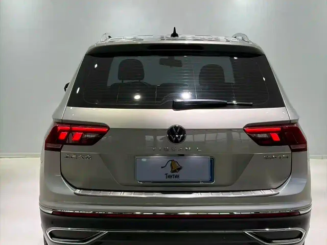 Volkswagen Tiguan L — Фото автомобиля 5