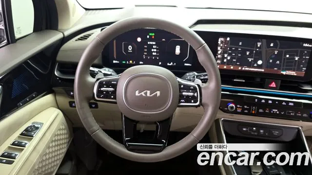 Kia Carnival Generation 4 — Фото автомобиля 13