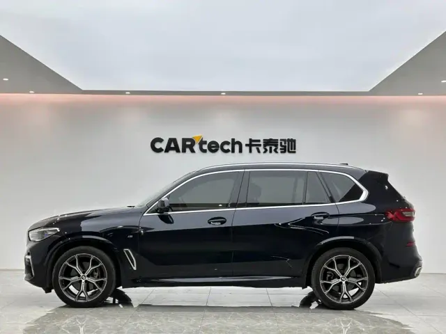 BMW X5 — Фото автомобиля 2