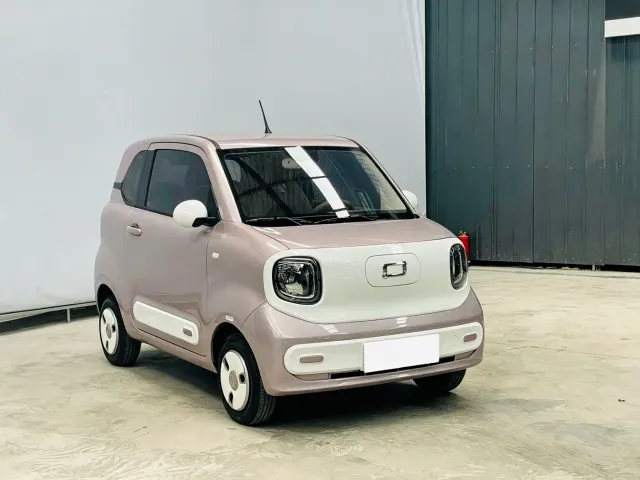 Besturn Bestune Pony 2026 222km Colorful Horse — Фото автомобиля 3