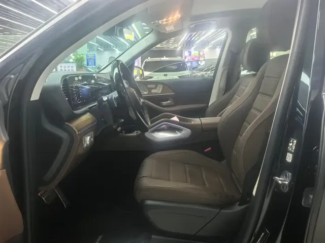 Mercedes-Benz GLS-Class — Фото автомобиля 3