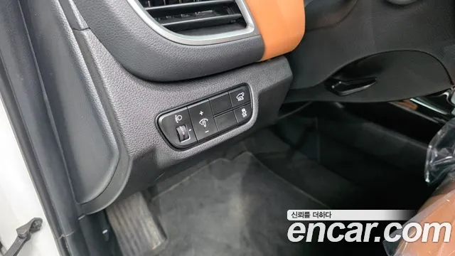 Kia Seltos New — Фото автомобиля 24